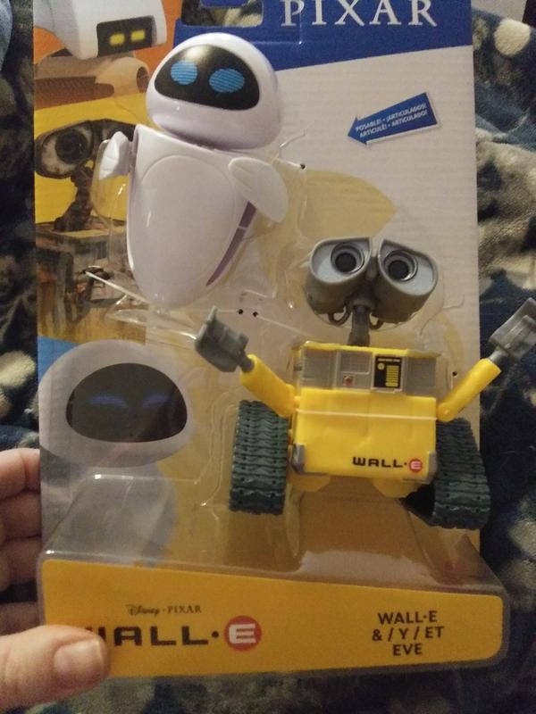 Mattel Pixar Spotlight Series Wall-E Figure, Mattel Pixar Wall-E  Collectable, 3.5-in Tall with 2 Sets of Eyes, Bendable Treads, Accessories  & Display