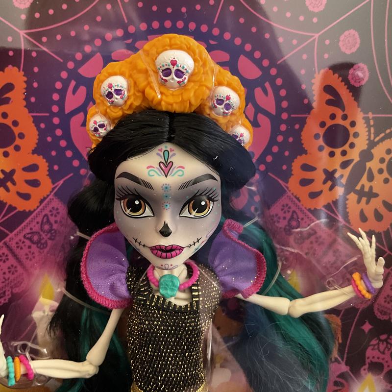 Skelita calaveras online muñeca