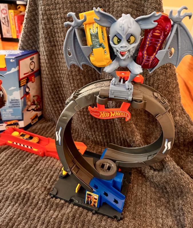 Customer carousel item 10.