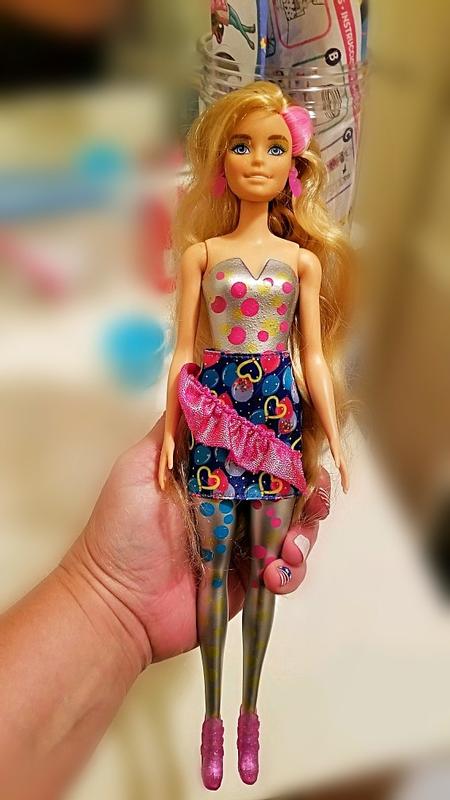 Barbie colour magic online surprise reveal doll assortment