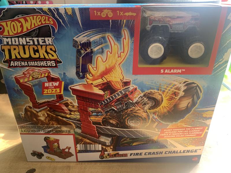 hot wheels monster trucks arena smashers fire crash challenge