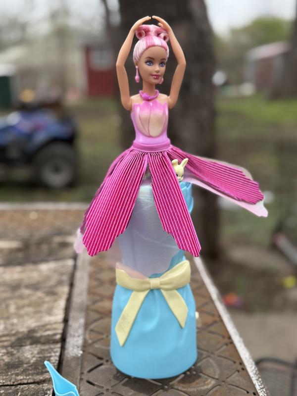 Customer carousel item 4.