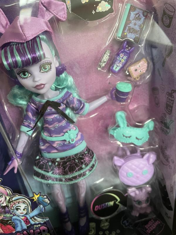 G3 Monster High Creepover Party Twyla Pet Rabbit Dustin Doll Sleepover