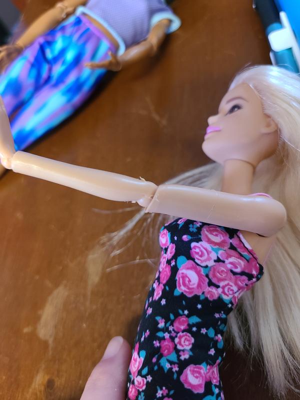 Barbie doll with discount folding hands and legs