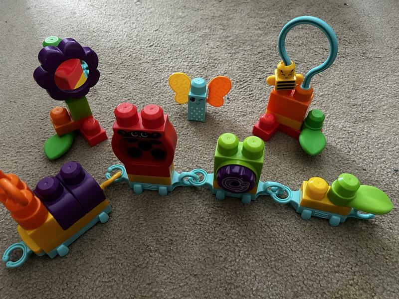 Mega Bloks Move 'N Groove Caterpillar