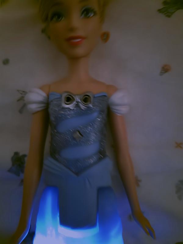 Customer carousel item 11.