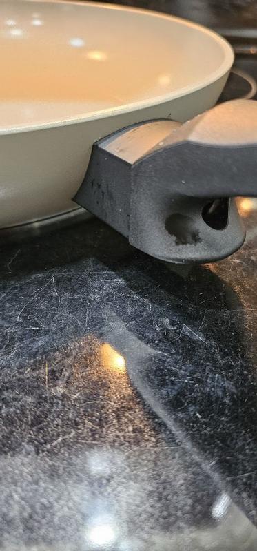 Review Thumbnail Image 1 386725467