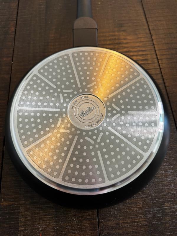 Customer photo for "Perfect nonstick pan"