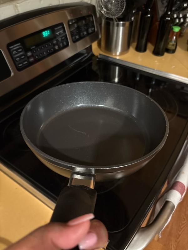 Customer photo for "Nice skillet."