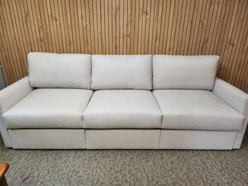 Flex Frost Sofa With Narrow Arm And