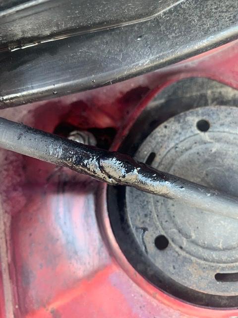 You can see the break in the hose and how the flex seal covers the crack it’s amazing