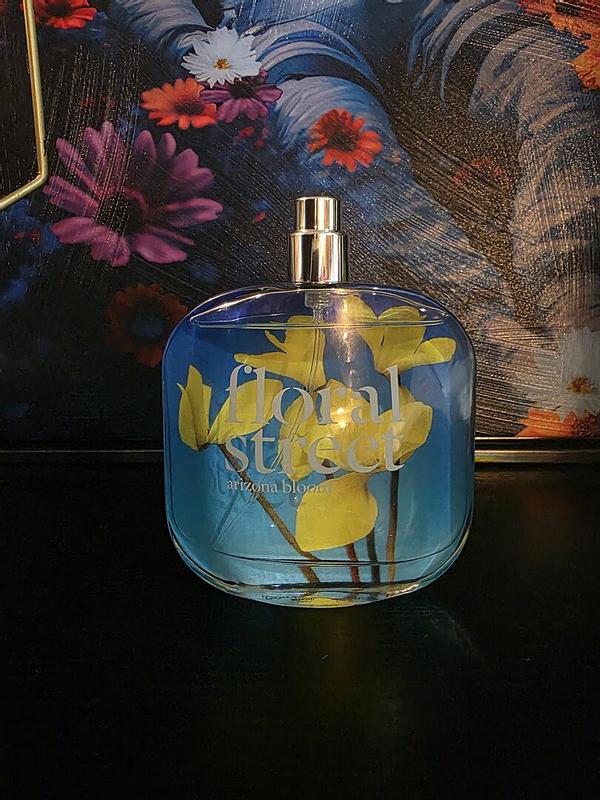 Customer photo for "Nice Scent"