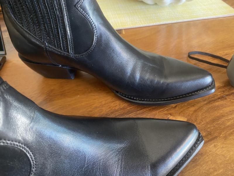 Customer photo for "I wear a size 8."