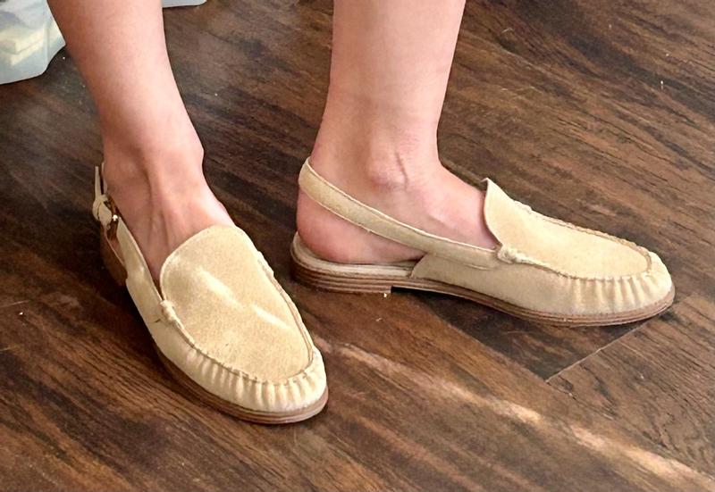 Review Thumbnail Image 0 379539222