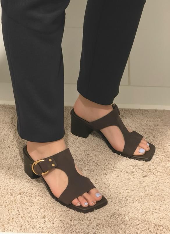 Review Thumbnail Image 2 380751075