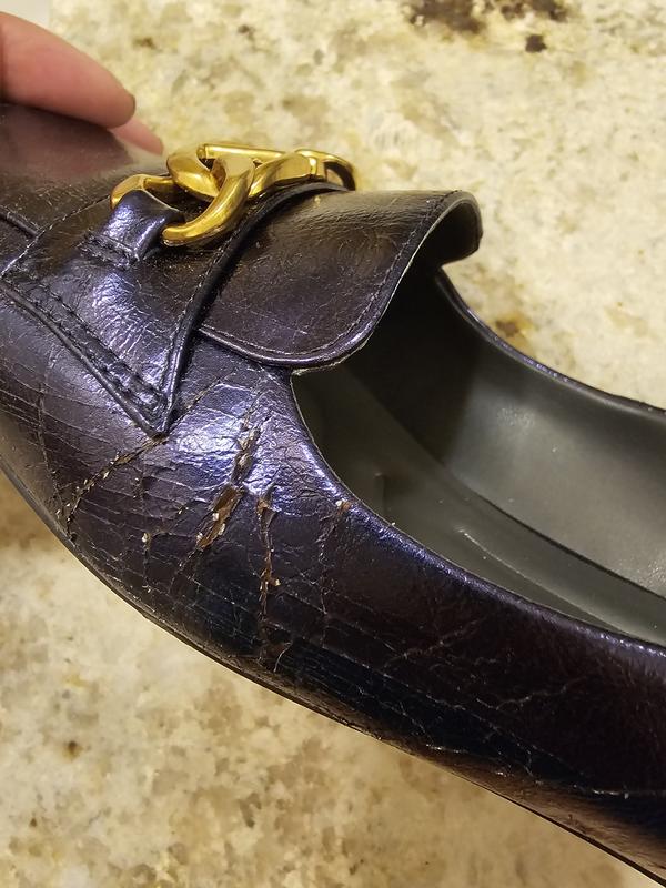 Brand new pair of shoes after only worn 3 times.