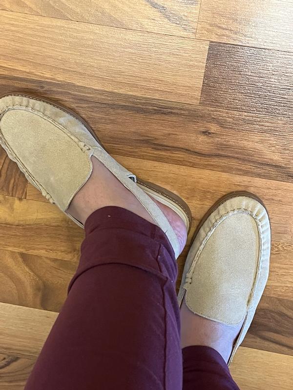 Review Thumbnail Image 0 379878561