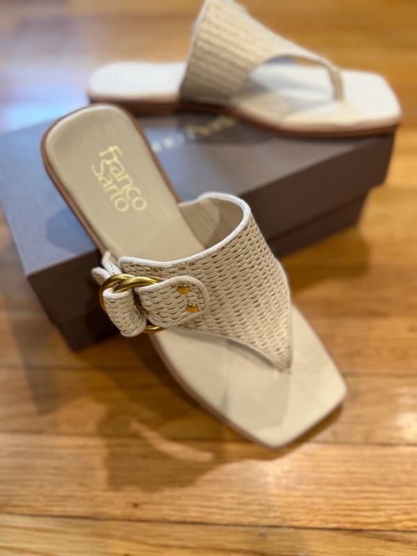 Review Thumbnail Image 0 383693756