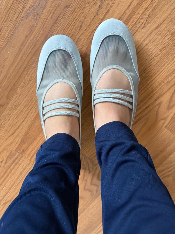 Review Thumbnail Image 1 378944193