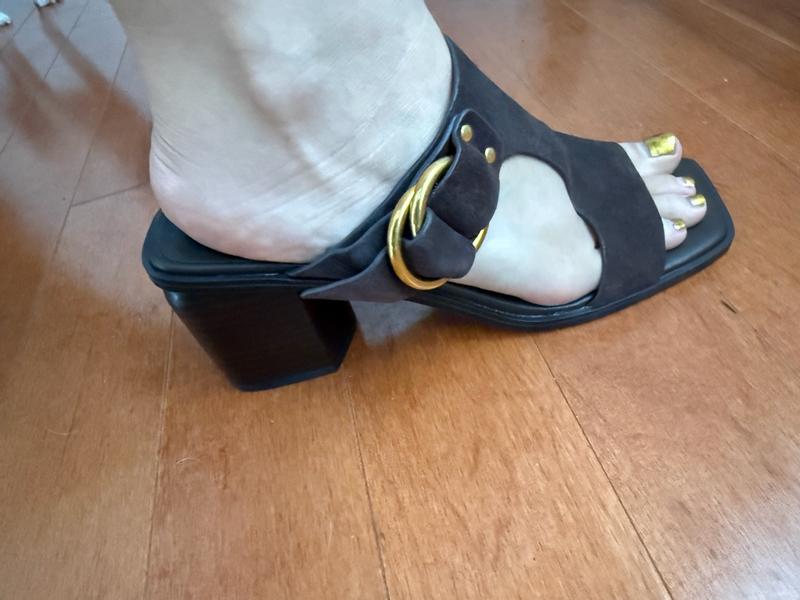 Review Thumbnail Image 0 380057958