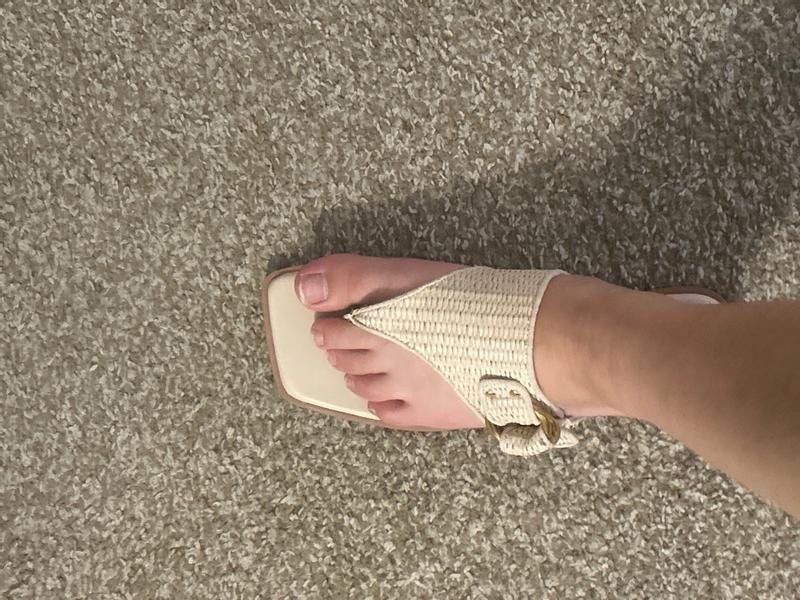 Review Thumbnail Image 0 383417895