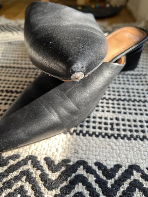 Customer photo for "Great looks, terrible quality"