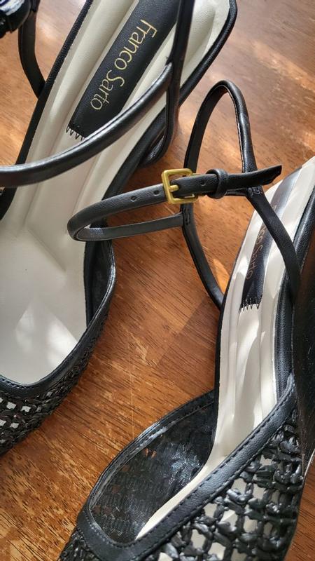 Review Thumbnail Image 0 378942800