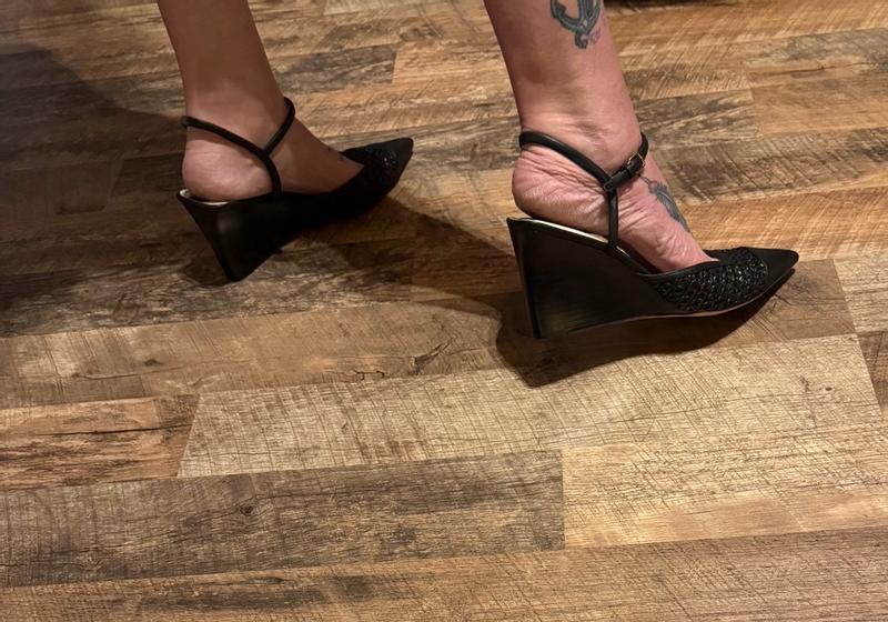 Review Thumbnail Image 0 383023780