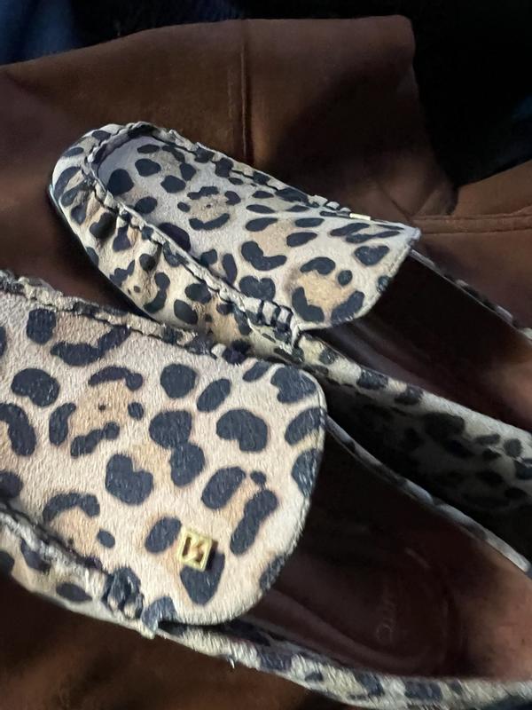Customer photo for "Comfy and stylish"