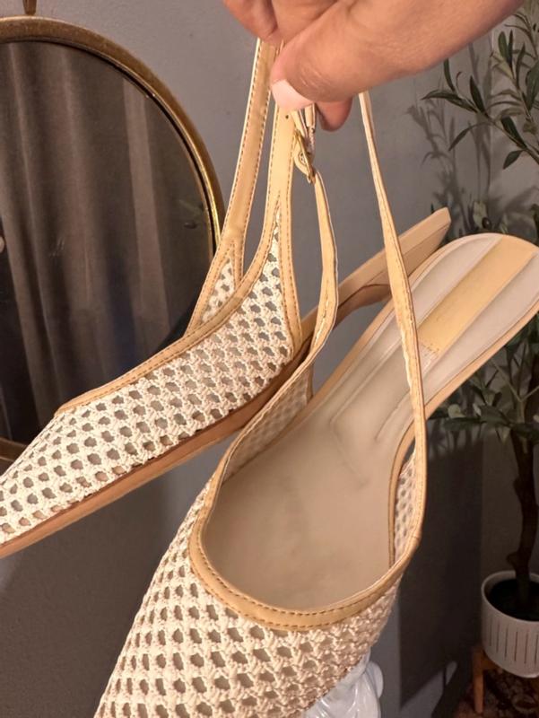 Review Thumbnail Image 0 379367425