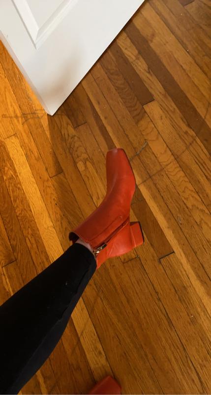 Customer photo for "Obsessed."