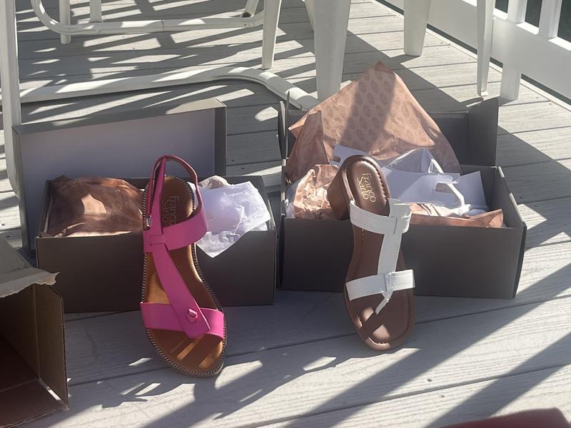 Customer photo for "Great shoe."