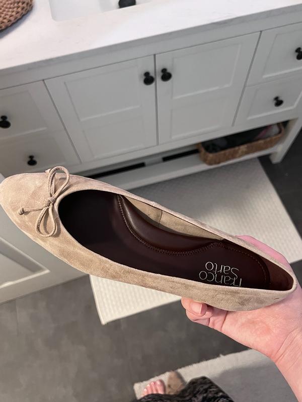 Customer photo for "Beautiful shoe"