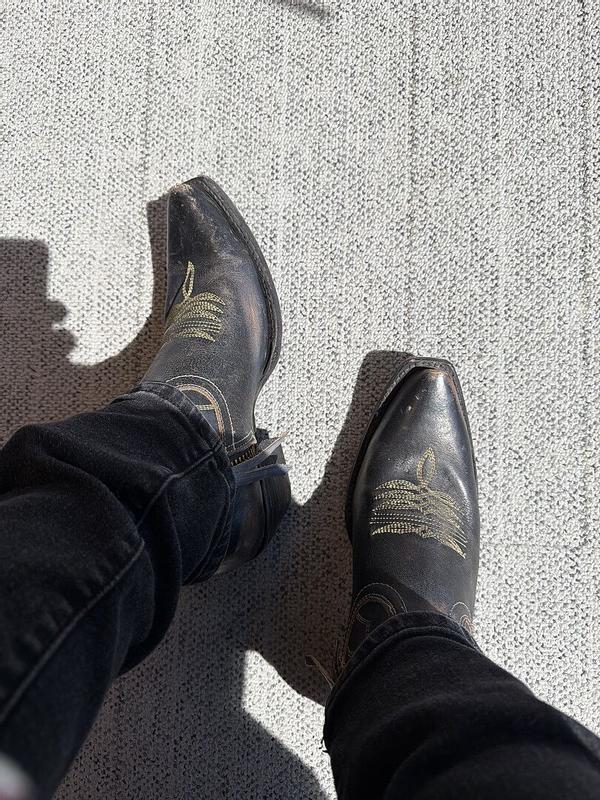 Customer photo for "I love these boots!"