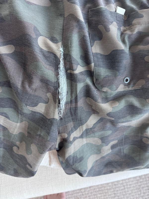 Review Thumbnail Image 0 383906323