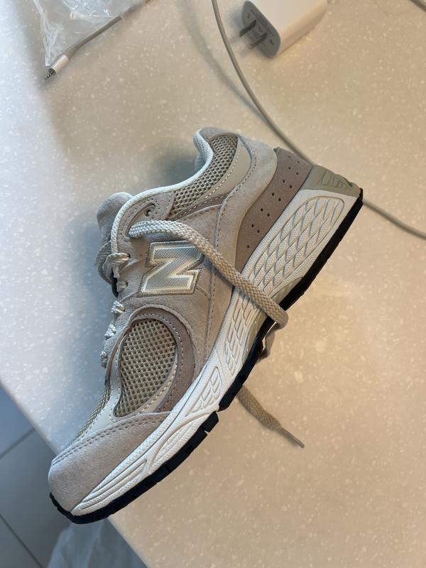 New Balance 2002r Sneakers
