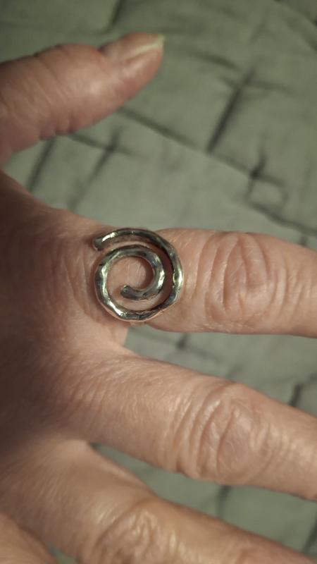 90s Swirl Ring