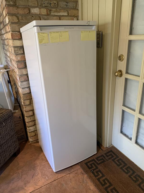 Frigidaire 5.8-cu ft Upright Freezer (White) in the Upright Frigidaire 5.8-cu ft Upright Freezer (White) in the Upright