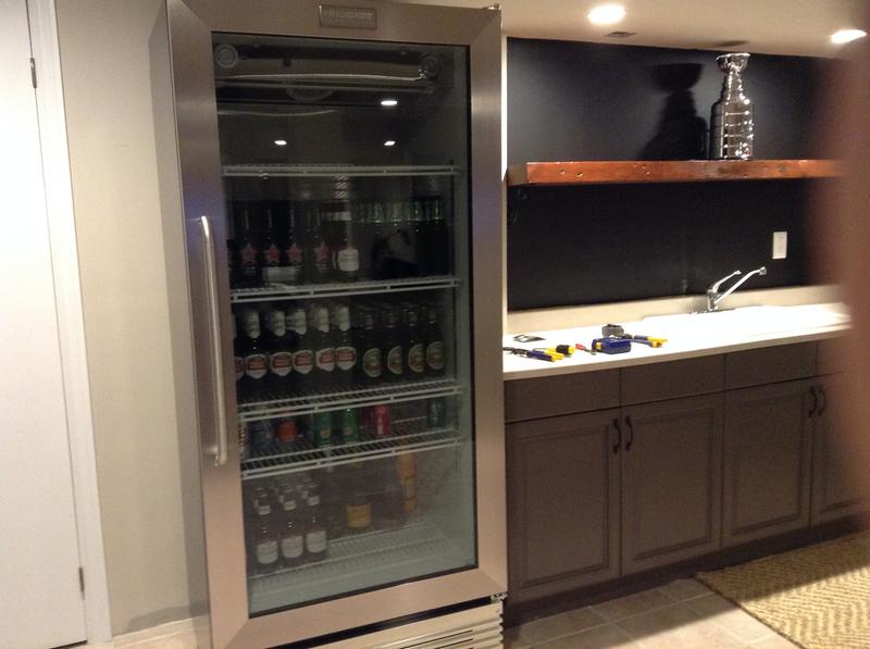 frigidaire beer fridge