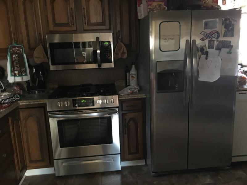 Frigidaire FFGH3054US 30'' Freestanding Gas Range Stainless Steel