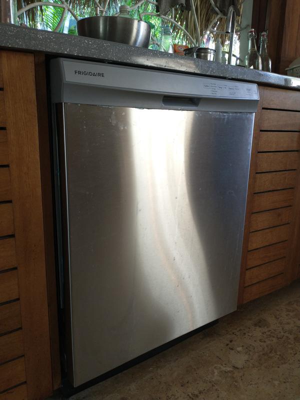  Frigidaire FFCD2418U 24 Inch Built In Dishwasher with