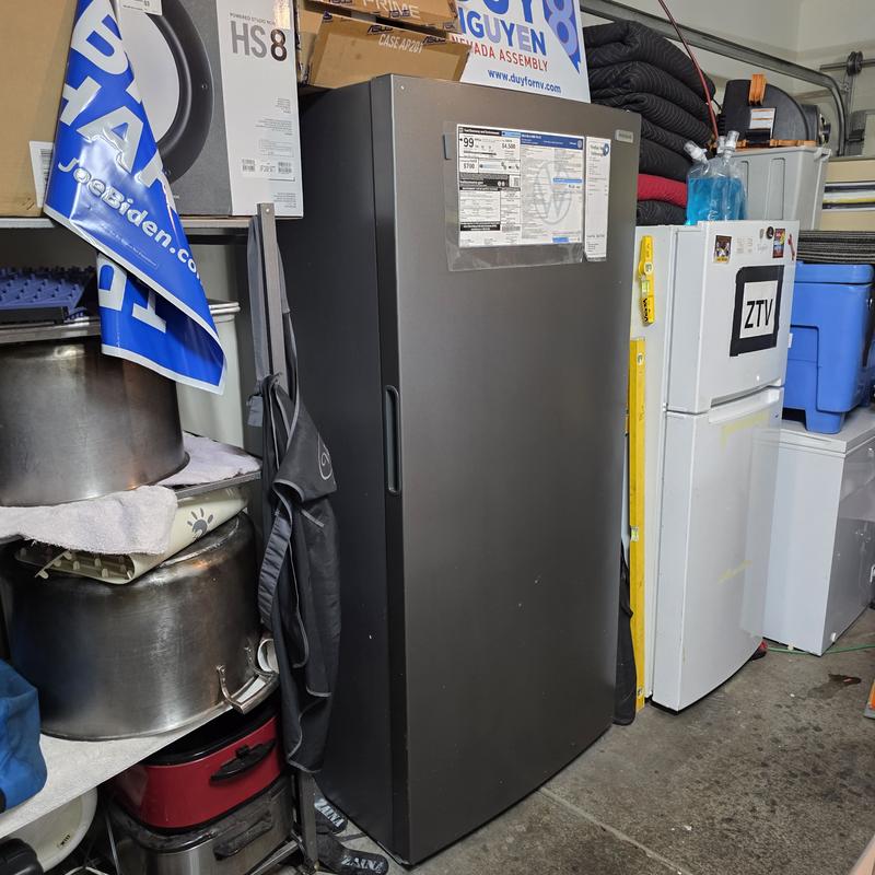 Frigidaire 20-cu ft Garage Ready Frost-free Upright Freezer (White