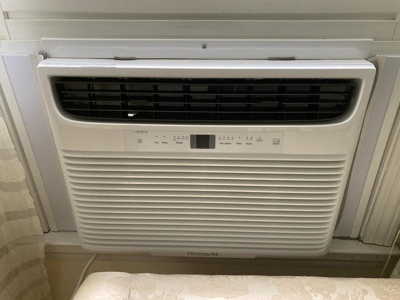 Buy 15,000 BTU 115Volt WindowMounted Median Air Conditioner with