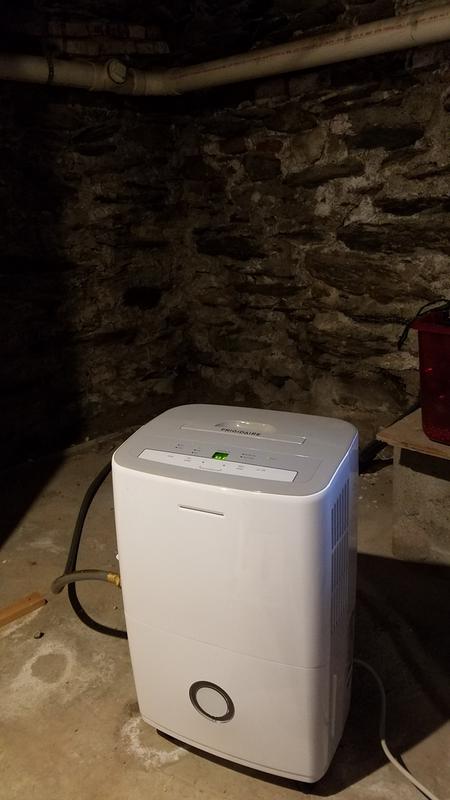 Reviews for Frigidaire 70 Pint Dehumidifier with Effortless Humidity Control Pg 1 The Home Depot
