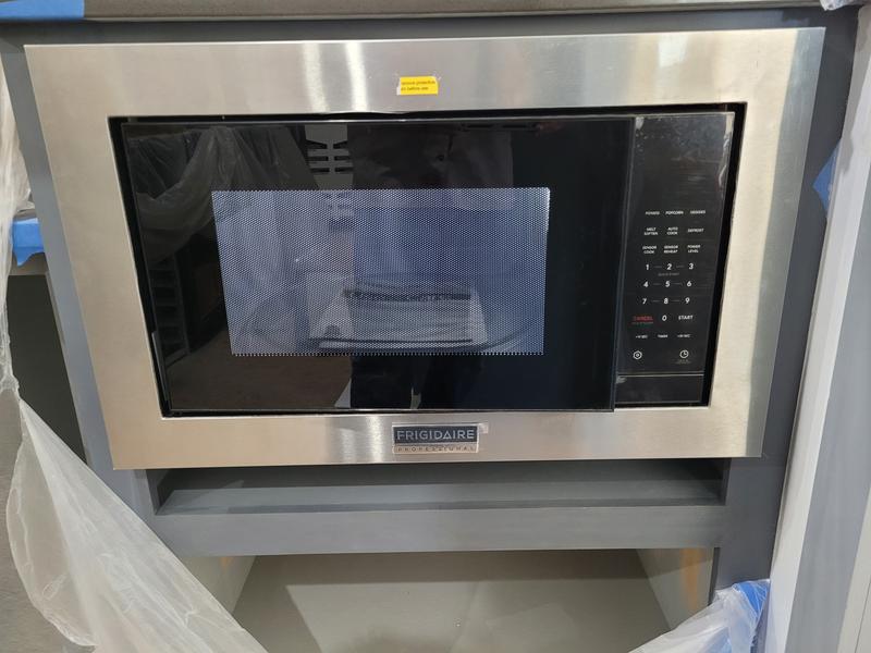 Frigidaire Professional - 2.2 Cu. ft. Built-in Microwave