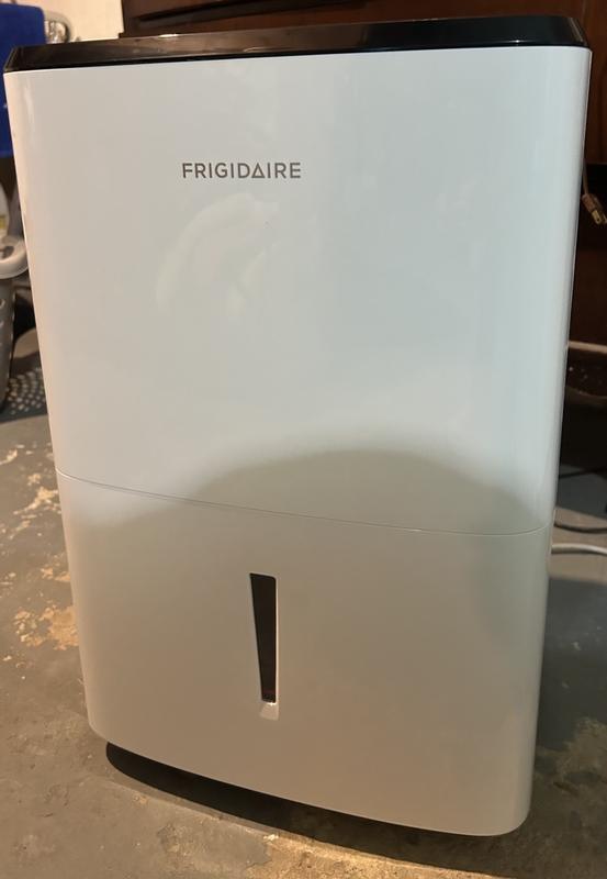 Frigidaire FFAD5033W1 Deshumidificador de 50 Pintas - Photura