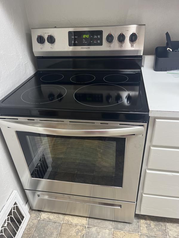 Frigidaire glass deals top stove