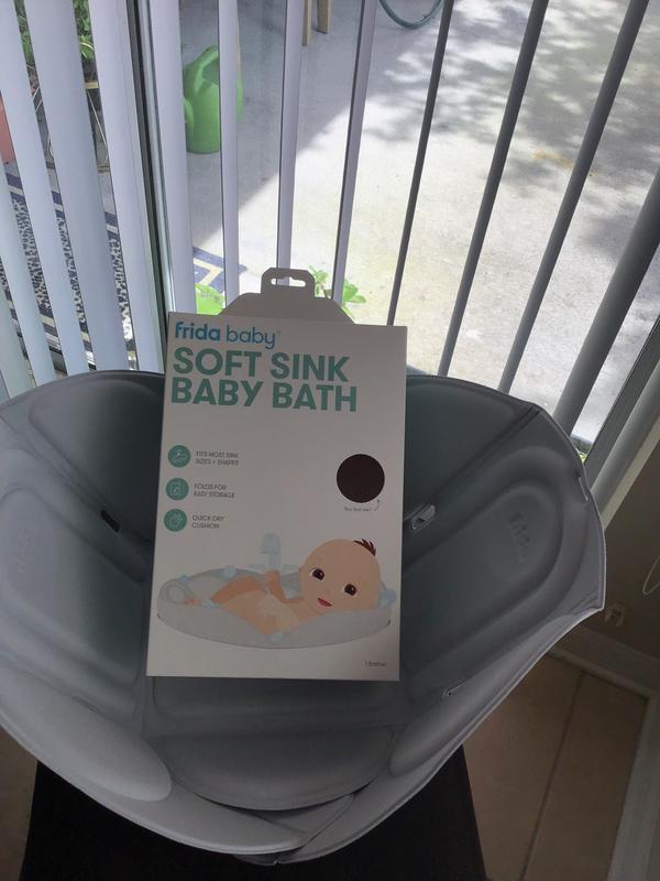 Frida Baby Soft Sink Baby Bath
