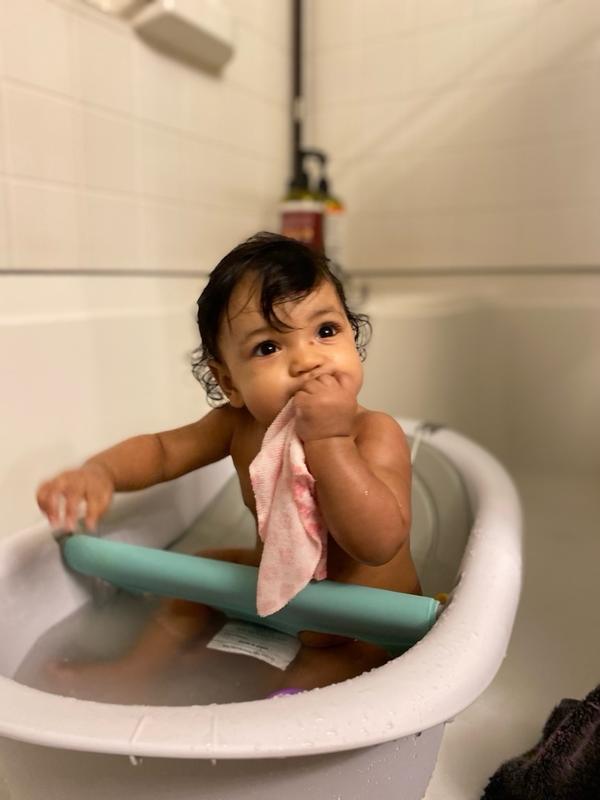 Frida Baby - 4-in-1 Grow-with-Me Bath Tub – BambiniJO