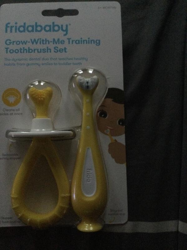 Toothbrush set  so cute!